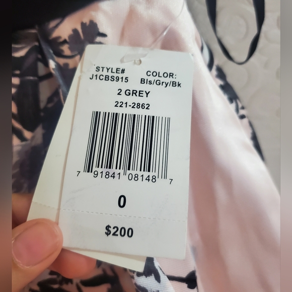 b. smart prom dress - Picture 7 of 14